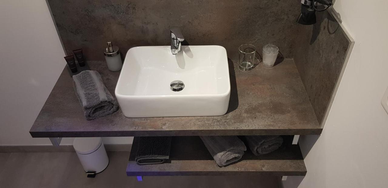 O Zen Suite Sanary-sur-Mer Bagian luar foto