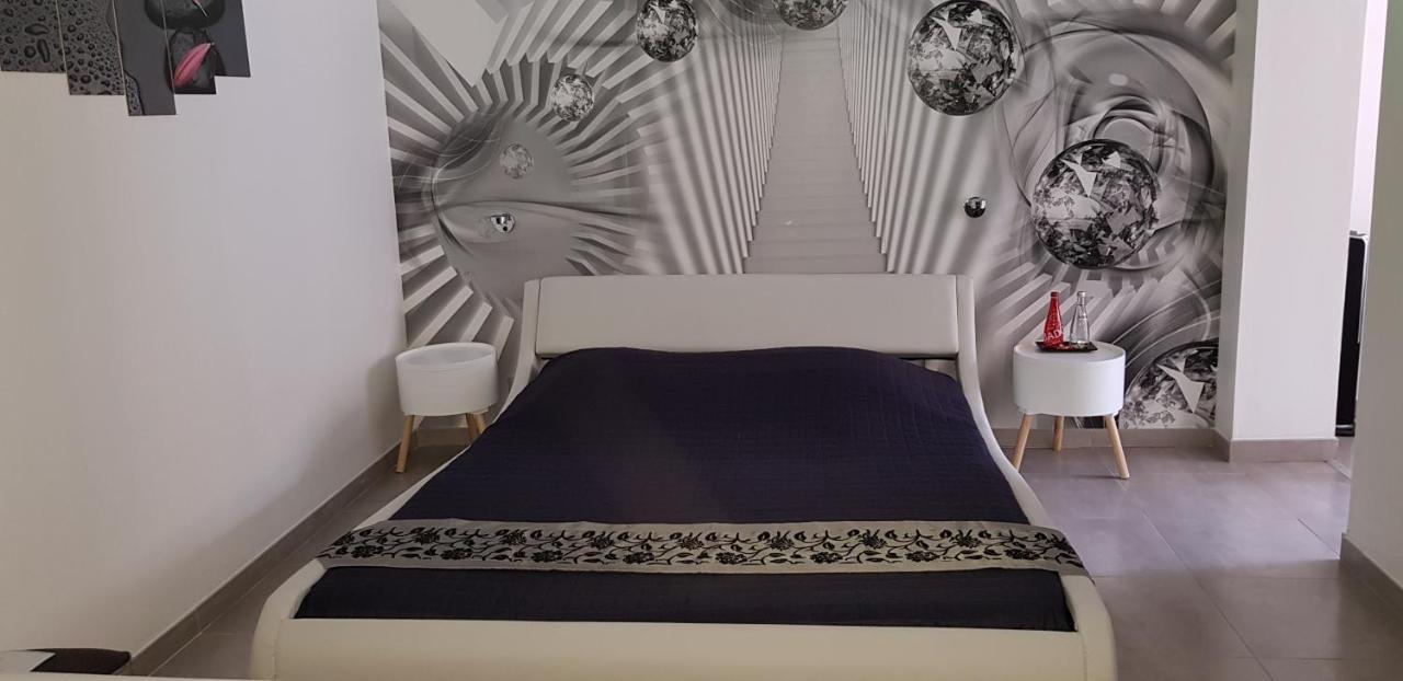 O Zen Suite Sanary-sur-Mer Bagian luar foto